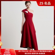 越南设计师denio2023斜肩高腰，大摆高级感女神气质连衣裙