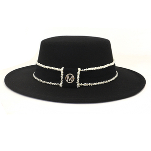 m字母女士英伦欧美风，毛呢礼帽优雅气质宽檐平顶帽，网红黑色爵士帽