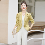 短款白色小西装外套女小个子春秋2023韩版设计感复古西服上衣