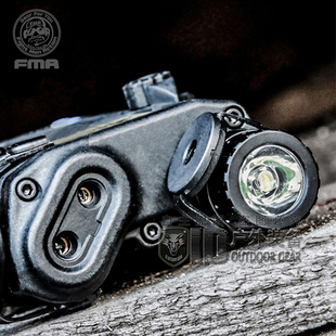 FMA 瞄具PEQ LA5-C升级版本LED白光+红/绿激光与红外镜头 TB1074