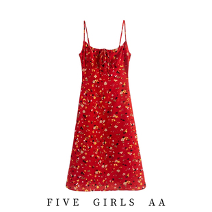 法式小众沙滩裙海边度假三亚温柔风泰式红色，碎花显瘦吊带连衣裙女