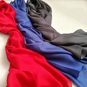 大红本命年丝巾桑蚕丝大尺寸长，围巾男女中性披肩，装饰防晒多用三色