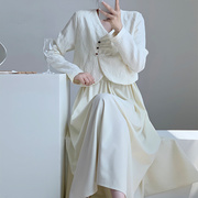 新中式国风白色长袖衬衫吊带连衣裙女秋冬改良旗袍伴娘服长裙