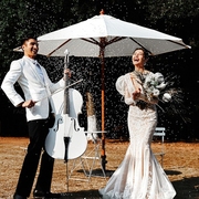 创意婚纱摄影道具户外白色遮阳伞三亚海边拍摄道具旅拍大提琴道具