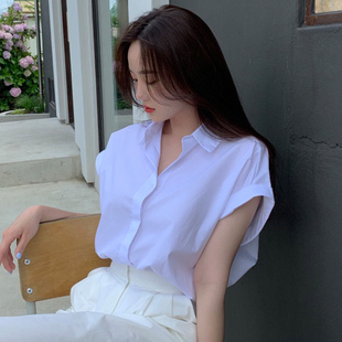 韩国chic春季优雅简约翻领，单排扣设计宽松百搭短袖纯色衬衫上衣女