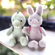 英国jellycatbackpackbunny背包兔子背包，恐龙毛绒玩具