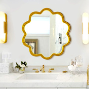 欧式化妆镜可爱少女壁挂，卫生间浴室镜创意异形，挂墙花朵梳妆大镜子