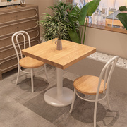 网红奶茶店实木小方桌北欧咖啡厅，白色餐桌椅组合休闲餐厅一桌二椅