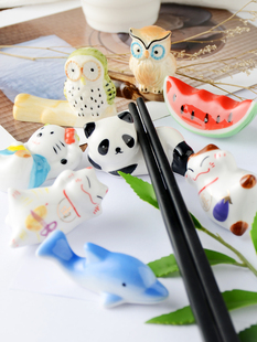 创意招财猫陶瓷筷架勺子架，筷子托日式卡通笔架可爱熊猫动物小摆件