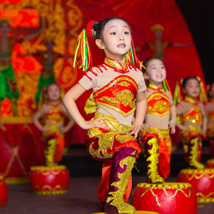六一儿童节的衣服舞台表演打鼓秧歌喜庆一年级舞蹈演出服跳舞服装