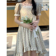 蛋包饭餐厅_方领泡泡袖碎花，连衣裙女日系甜美少女感前短后长裙子