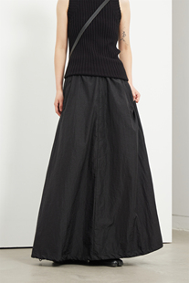 SUNYVONNE-23SS 小众设计师暗黑新中式 抽绳超长拖地大摆半身裙