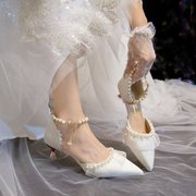 婚鞋法式高跟鞋女2024夏季配裙子尖头凉鞋仙女，风珍珠蕾丝单鞋
