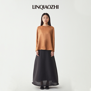 林乔芝2024设计师真丝，上衣休闲版型，2024春季女装t恤