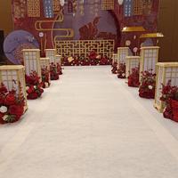 新中式宫灯原木，灯光路引方柱婚礼