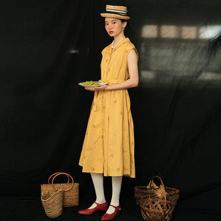 MintCheese 法式复古vintage感 姜黄重工十字绣背心衬衫式连衣裙