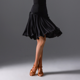 CONNY拉丁舞裙子女士跳舞蹈练功服下装摩登国标舞流苏半身裙