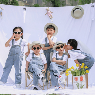 儿童浅蓝牛仔背带裤夏季棉，t洋气幼儿，园园服小学生合唱演出服
