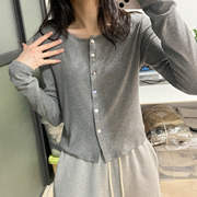 早春季灰色圆领长袖针织开衫外套女韩版修身显瘦短款洋气小衫