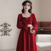 丝绒红色连衣裙秋冬季敬酒服新娘回门服高级感订婚晚礼服平时可穿