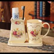 欧式陶瓷漱口杯浴室家用骨瓷，洗漱杯情侣，3件套美式創意牙刷架