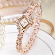 时尚手链手表女款钢带水钻，腕表菱形个性石英表，金色女士镶钻时装表