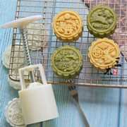 网红三木家玉兔月饼模具50克手压加厚广式冰皮桃山绿豆糕制作