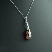 爱尔兰Pendant㊣ 手作华丽波罗海琥珀镶嵌纯银吉他吊坠项链