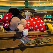 上海迪士尼国内睡眠睡觉趴趴米妮卡通动漫毛绒玩偶抱枕公仔娃