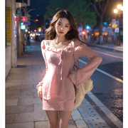蔷薇恋人2.0纯欲风，粉色温柔甜美减龄两件套连衣裙春季