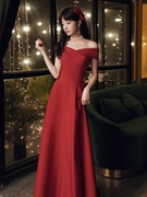 2024年新娘订婚春季优雅一字肩高端大气 长裙红色日常连衣裙