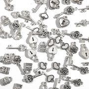 古银色合金钥匙饰品diy配件，手工制作手链，项链编织手串吊坠连接扣