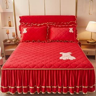 保暖水晶绒床罩床裙款单件，大红加厚牛奶绒，席梦思床套珊瑚绒床头罩