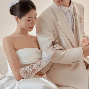 白色新娘婚纱手套结婚礼服，气质缎面蕾丝长款优雅韩版全指春秋冬季