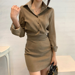 韩国chic早秋法式复古翻领单排扣修身高腰短款包臀衬衫式连衣裙女