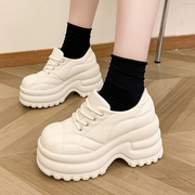 厚底松糕休闲运动鞋女2023年秋季圆头系带板鞋增高粗跟小白鞋