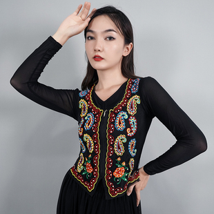 新疆舞蹈演出服女式民族风网纱，绣花烫钻背心维族广场，舞短薄款马甲