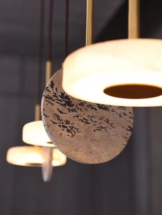 现代简约客厅吊灯个性创意餐厅灯设计师款大理市轻奢LED吧台灯具