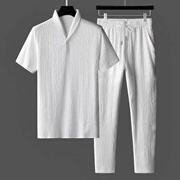 夏季时尚潮流褶皱两件套男士棉麻，短袖t恤青果，领白色休闲运动套装