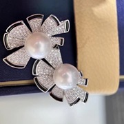 s925时尚设计银天然珍珠耳环黑白撞色花卉款淡水珍珠耳钉