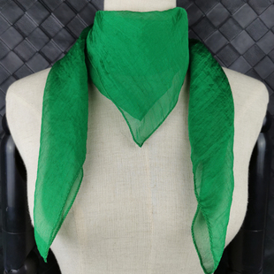 夏季绿色丝巾女春秋小方巾70x70纯色时尚洋气百搭正方形装饰围巾