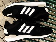 adidas ZX700 阿迪达斯男子运动休闲鞋 冠希 黑白跑鞋  B24842