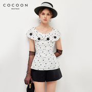 misscocoon简约上衣夏季款时尚，减龄收腰设计波点雪纺衫