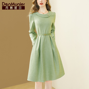 丹慕妮尔高端奢华大牌绿色连衣裙女春秋气质收腰中长裙子