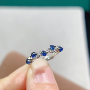 中国地质大学天然斯里兰卡蓝宝石戒指S925银精工镶嵌3*3mm