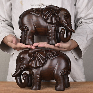 木雕大象摆件一对招财纳福，客厅玄关装饰品黑檀，手工实木雕刻工艺
