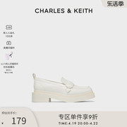 CHARLES&KEITH春夏女鞋CK1-70380910金属扣厚底方头乐福鞋单鞋女