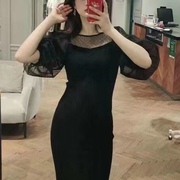 韩国品牌高端薄纱透视蕾丝，泡泡袖黑色连衣裙，小众设计款修身中长裙