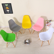 伊姆斯实木腿现代简约北欧设计椅咖啡创意时尚餐椅办公休闲椅子