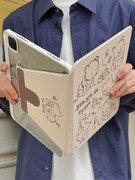 韩风卡通小熊适用ipadpro保护套可旋转支架11英寸苹果平板2022air5硬壳ipad10代带笔槽9.7寸亚克力2020潮